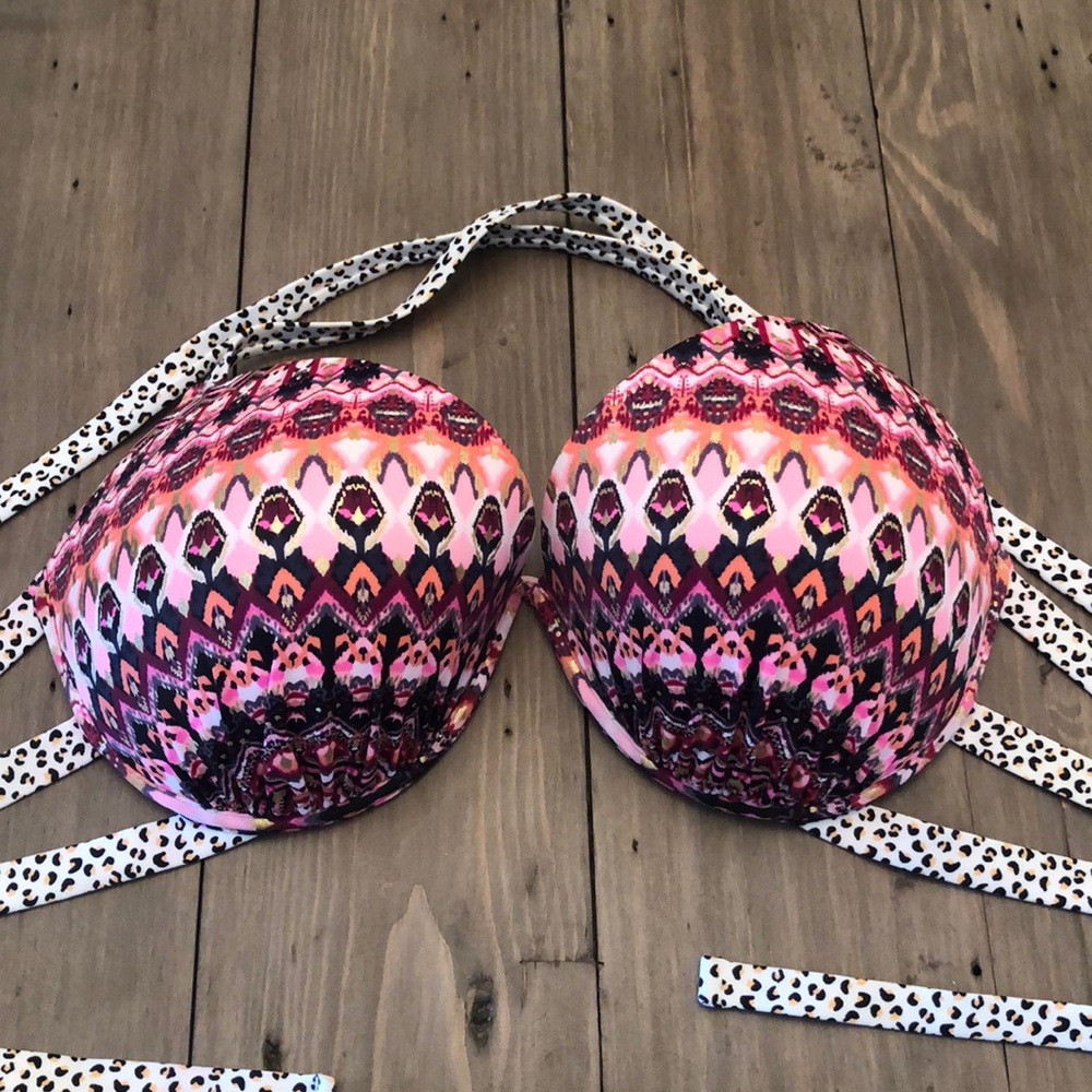 34 DD bikini top